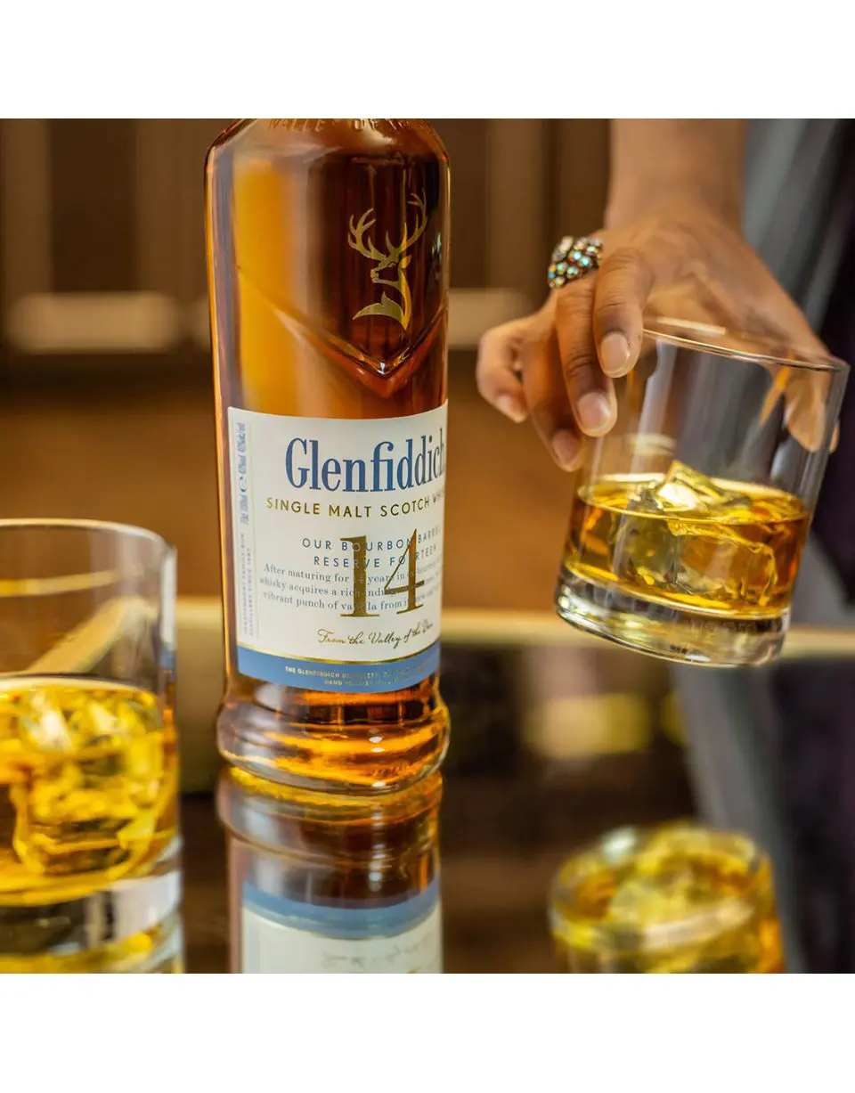 Glenfiddich 14 Year Old Bourbon Barrel Reserve Scotch - Image 3