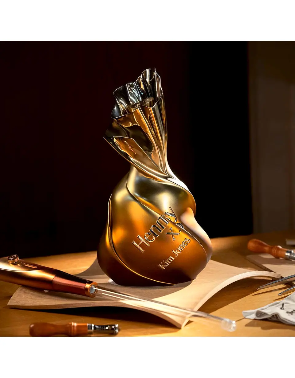 Hennessy X.O Kim Jones Limited Edition - Image 2